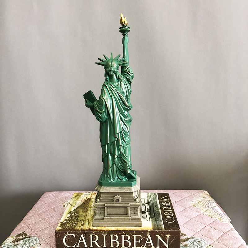 Statua della Libertà Modello A - Travel Accessories New York recensione e prezzo