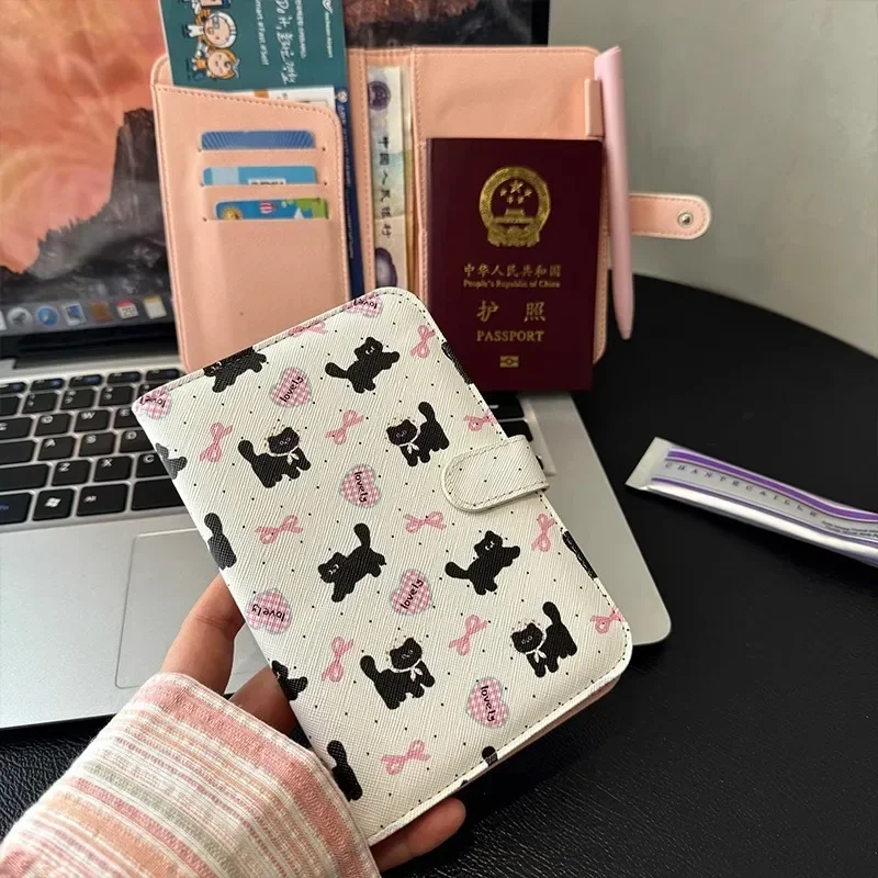 Elegante portafoglio da viaggi - Travel Accessories Gift Ideas recensione e prezzo